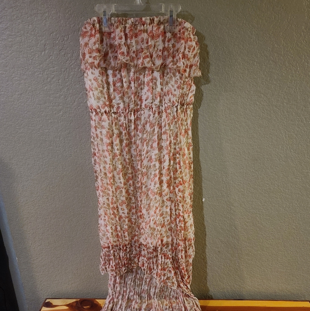 Dress - Picture 6 of 9